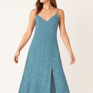 Midi Maxi Dress White/Blue Mini Floral Pattern Bralet TieStraps Smocking Blue XL
